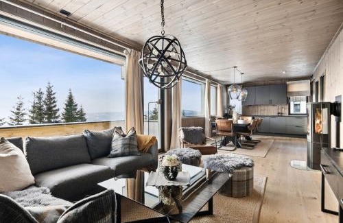 yer Apartment | Hafjell Front 8pers, Ski in/out. Downhill Bike