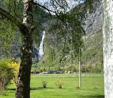 Lærdalsøyri House | Hagusane Feriehus