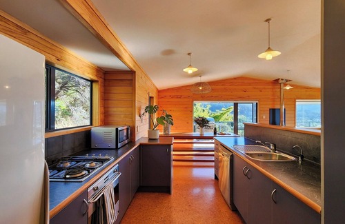 Hahei House | Hahei Vista, Hahei Vista on Florence Place