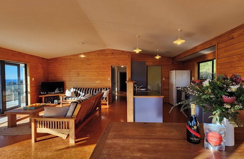 Hahei House | Hahei Vista, Hahei Vista on Florence Place
