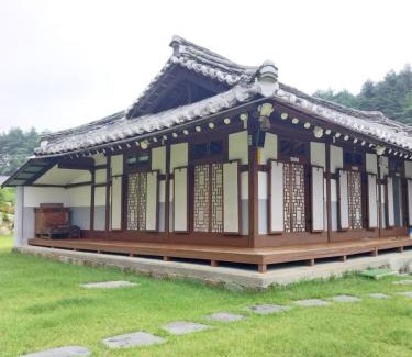 Gangneung House | Hakdong Hanok Pension