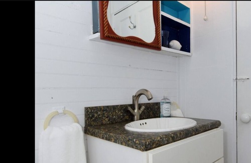 Great Neck Cottage | Halcyon Days on the Atlantic