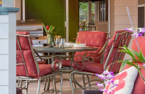 Kailua-Kona House | Hale Alaula - Ocean View: Private Home Near Kona Town w/Spa, AC, Spacious Lanai