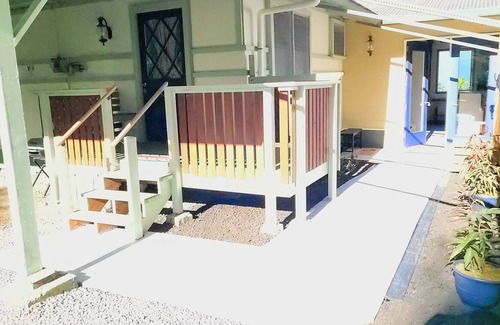 Hilo House | Hale Ilio Himeni--Hilo Coastline, Sunrises, Mauna Kea & Stars!