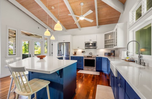 Hanalei House | Hale Ka Mahina, walk to Hanalei Bay & town. TVNC-1115