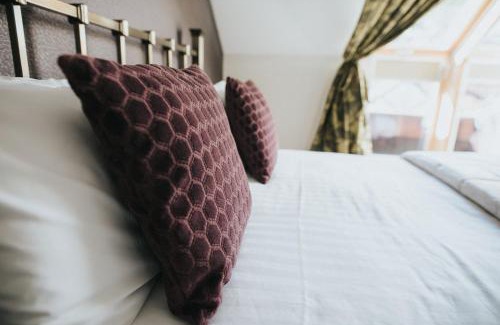 Ashby cum Fenby Hotel | Hall Farm Hotel And Restaurant