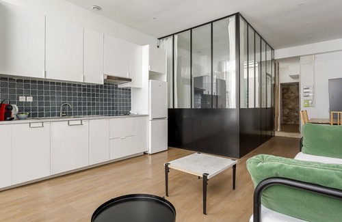 Voltaire - Saint Amour Apartment | Hamac Suites - Suite Verlet - Lyon 3 - 4 people