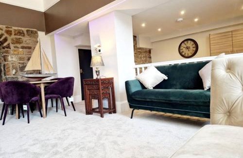 Knott End-on-Sea Apartment | Hamilton - Lord William