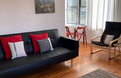 Eden House | Hamlet House