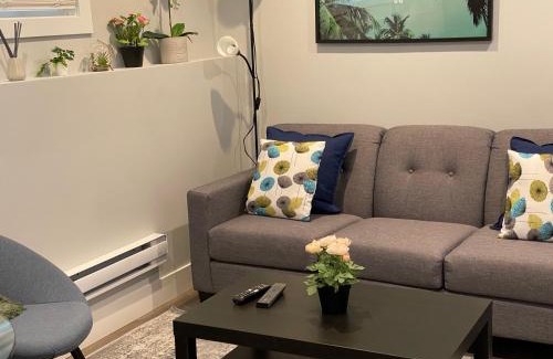 Saskatoon House | Hamm Suite