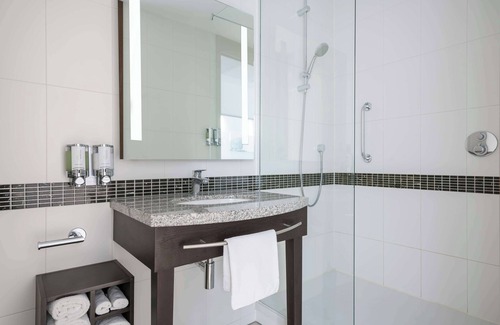 Eastern Docklands Hotel | Hampton by Hilton Amsterdam Centre East