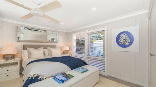 Pretty Beach House | 'Hampton Cottage' By HolidayCo