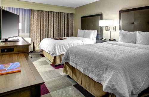 Coconut Grove Hotel | Hampton Inn Miami-Coconut Grove/Coral Gables