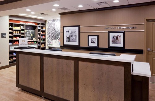 West Bloomington Hotel | Hampton Inn Minneapolis Bloomington West