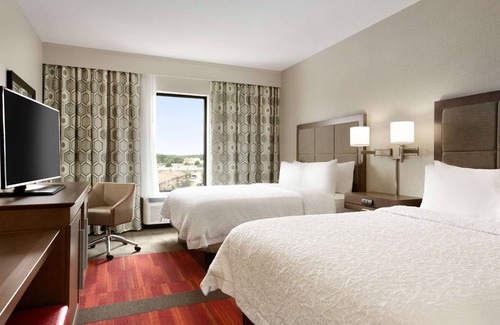 North Olmsted Hotel | Hampton Inn North Olmsted Cleveland Airport