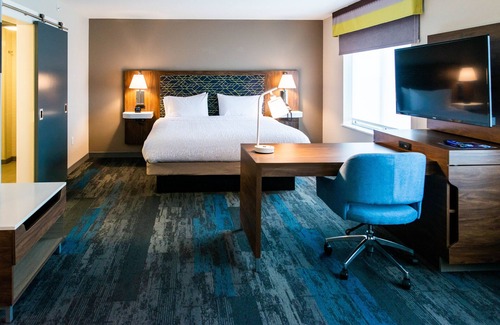 Paris Hotel | Hampton Inn Paris