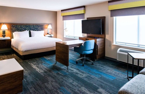 Paris Hotel | Hampton Inn Paris