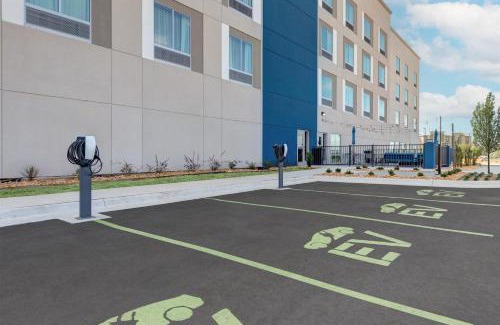 Downtown Little Rock Hotel | Hampton Inn & Suites by Hilton Little Rock Airport