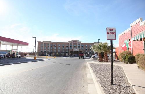 Carlsbad Hotel | Hampton Inn & Suites Carlsbad