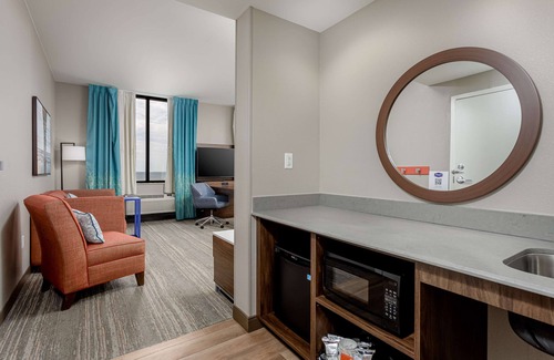 Orange Beach Hotel | Hampton Inn & Suites Orange Beach/Gulf Front