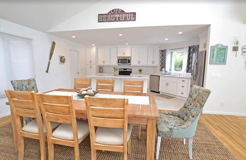 Quogue House | Hamptons Paradise — Quogue Village Home With Pool, Minutes to the Beach