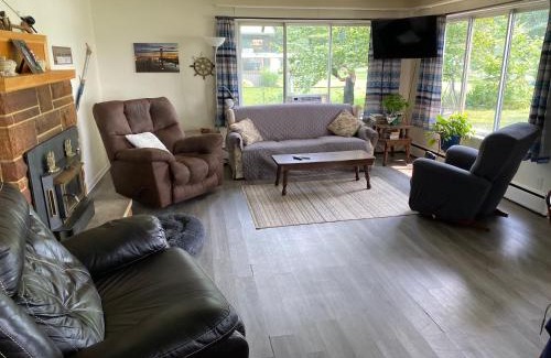 Helmer House | Hanson Family Lake House
