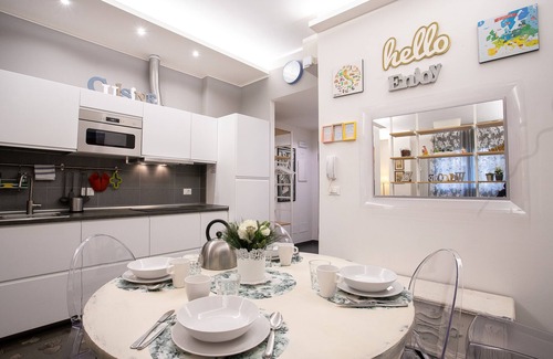 Historic Center Apartment | HAPPY HOME BOLOGNA CENTER *FREE private PARKING*