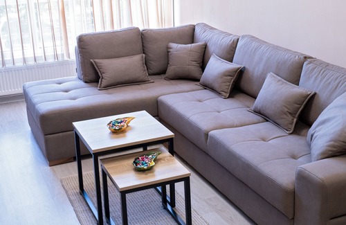 Ruse Center Apartment | Happy Home Chic 1-bedroom apartment in cool Ruse with AC
