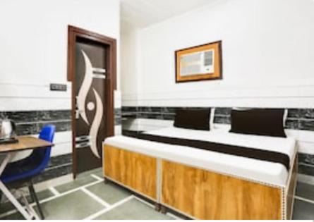 Delhi Hotel | Happy star hotel