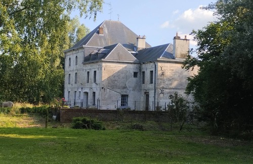 Agnez-les-Duisans Apartment | HARAS DE LA RESSEE APARTMENT 90M2 3 BEDROOMS BUCOLIC LOCATION HORSE BOXESNOT INCLUDED