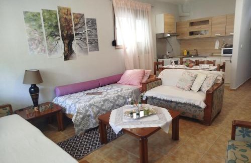 Pylaia-Chortiatis Apartment | Haras'house