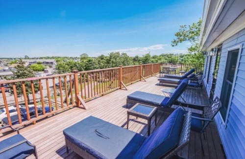 Vineyard Haven Hotel | Harbor Landing Resort
