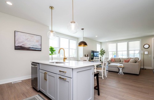 Saint Joseph House | Harbor Shores Retreat | Heated Pool | 2 King Beds