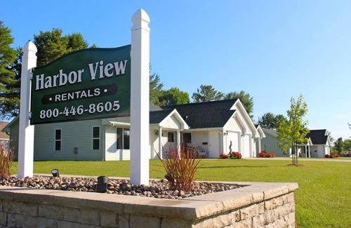 Algoma House | Harbor View Condos