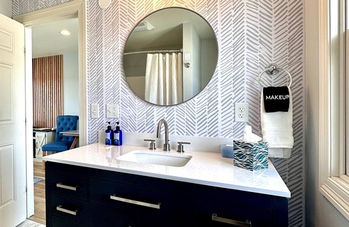 Boothbay Harbor Bed & Breakfast | Harborage Inn on the Oceanfront