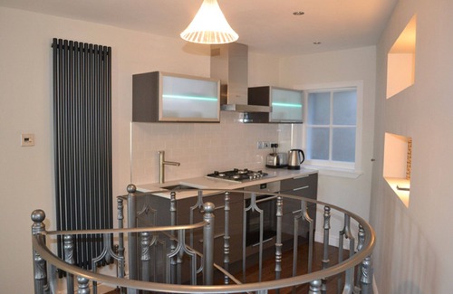 Crail House | Harbour House and Cottage - 5 Bedrooms (Sleeps 10)