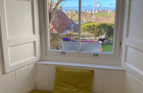 Crail House | Harbour House and Cottage - 5 Bedrooms (Sleeps 10)