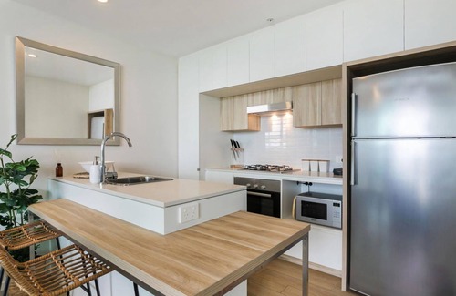 Hamilton Apartment | Harbourside is a stunning 1-bedroom apartment in a top harbourside