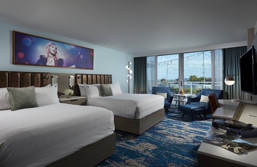 East Daytona Hotel | Hard Rock Hotel Daytona Beach