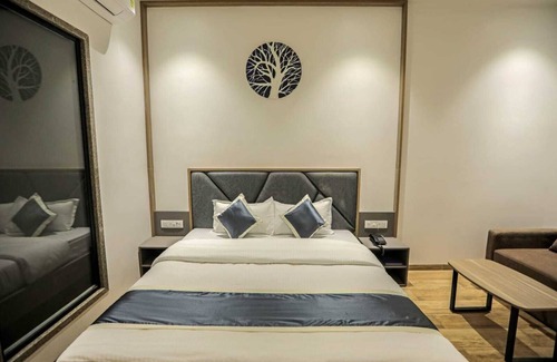 Valsad Hotel | Hare Krishna Hotel