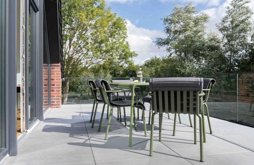 Wittmund House | Harlepadd 3a Modern retreat