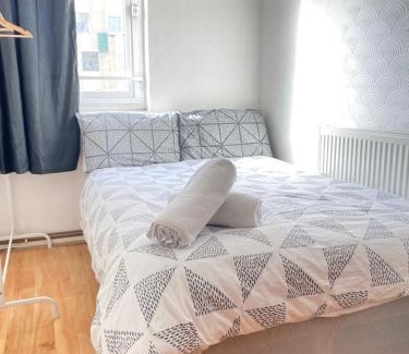 Bethnal Green House | Harolds Home