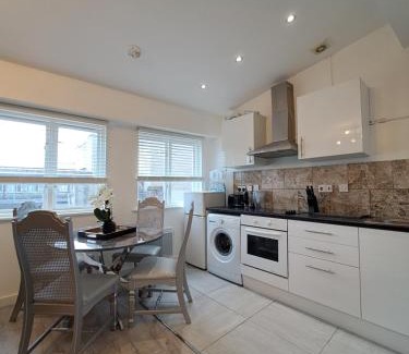 Liverpool City Centre Apartment | Harrington Suite