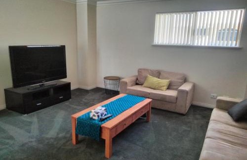 Rockingham House | Harrison's Retreat - Rockingham