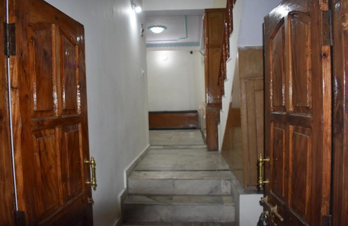 Narkanda Hotel | Harsh Villa