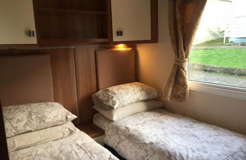 Westleigh House | 'Hartland Caravan' with Sea Views