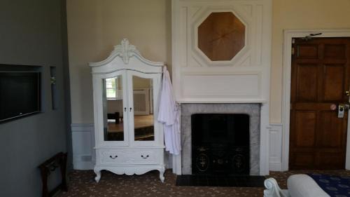 Shifnal Hotel | Haughton Hall Hotel & Leisure Club