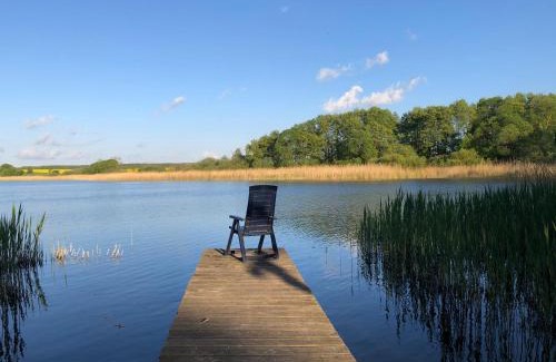 Wanzka House | Haus am See mit Steg, Boot, Kamin und Sauna - Mecklenburgische Seenplatte