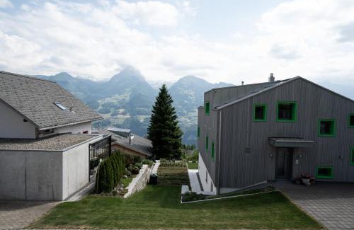 Amden House | Haus Gmür Privatzimmer Obergeschoss - mit Gemeinschaftsbereichen