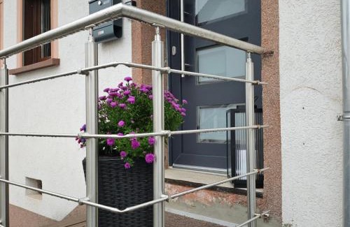 Dickesbach House | Haus Kerkyra